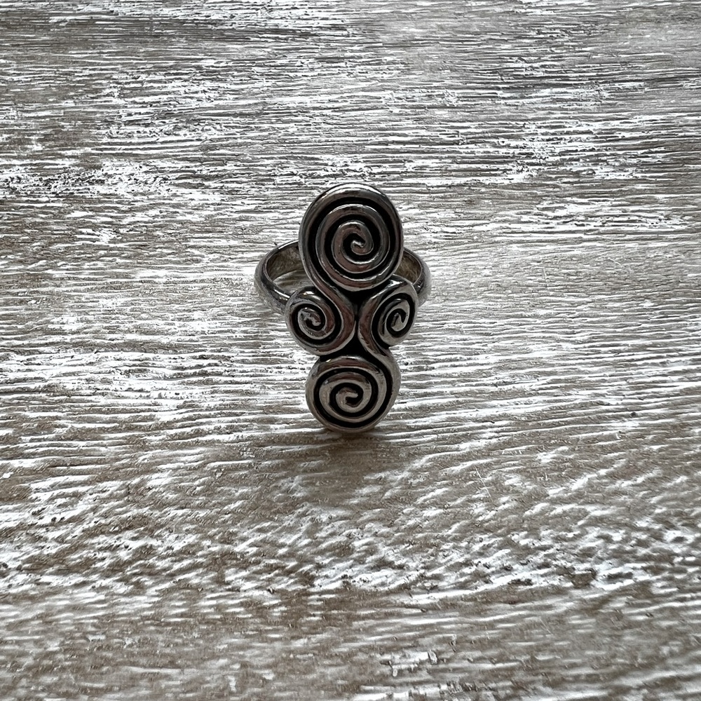 Retired James Avery Scroll ring, size 7. .925 silver. Gently worn.